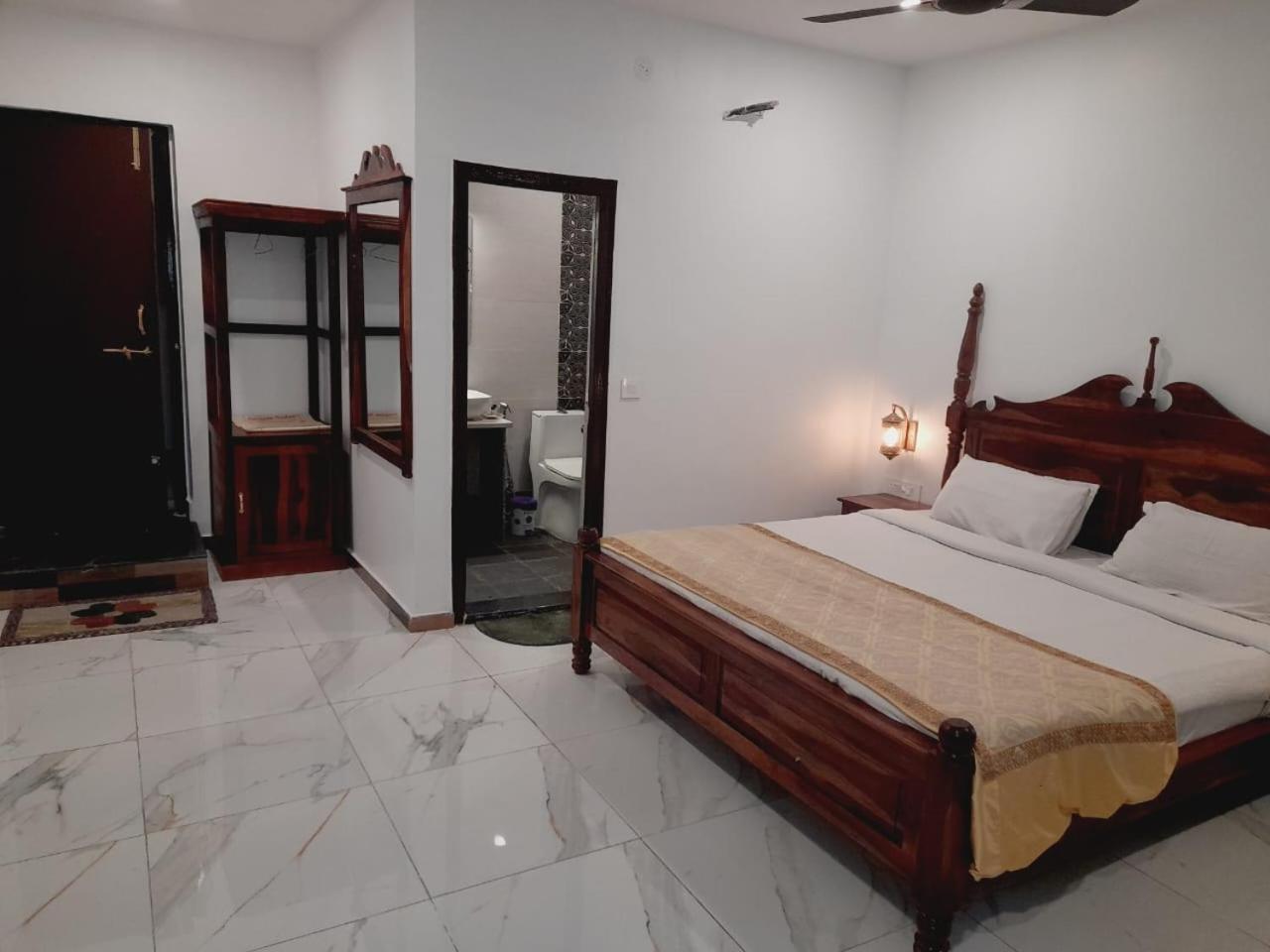 Hotel Sargam Sadan Udaipur Buitenkant foto