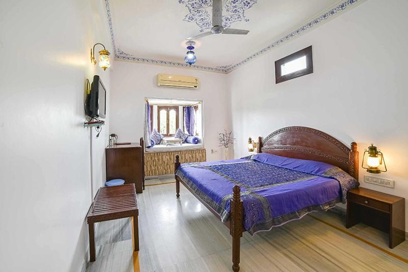 Hotel Sargam Sadan Udaipur Buitenkant foto