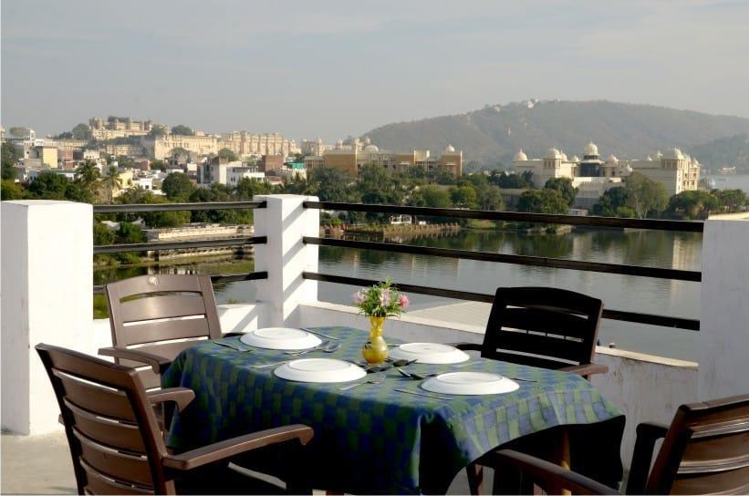 Hotel Sargam Sadan Udaipur Buitenkant foto